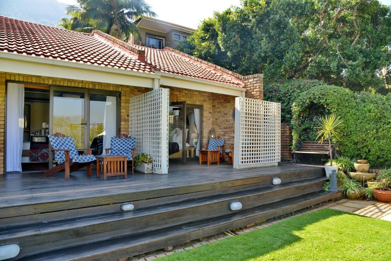 Annie'S Boutique Guesthouse And Garden Spa Хартбееспоорт Екстериор снимка