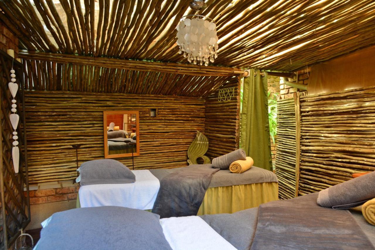 Annie'S Boutique Guesthouse And Garden Spa Хартбееспоорт Екстериор снимка