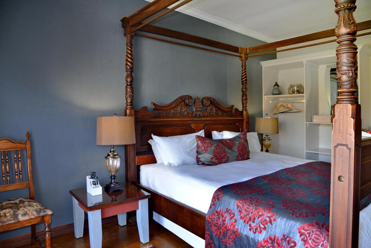 Annie'S Boutique Guesthouse And Garden Spa Хартбееспоорт Екстериор снимка