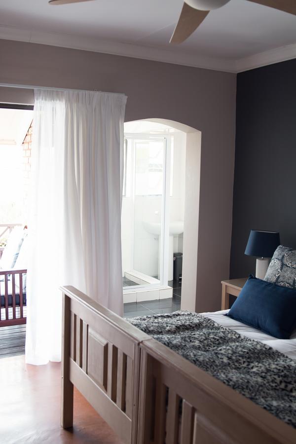 Annie'S Boutique Guesthouse And Garden Spa Хартбееспоорт Екстериор снимка